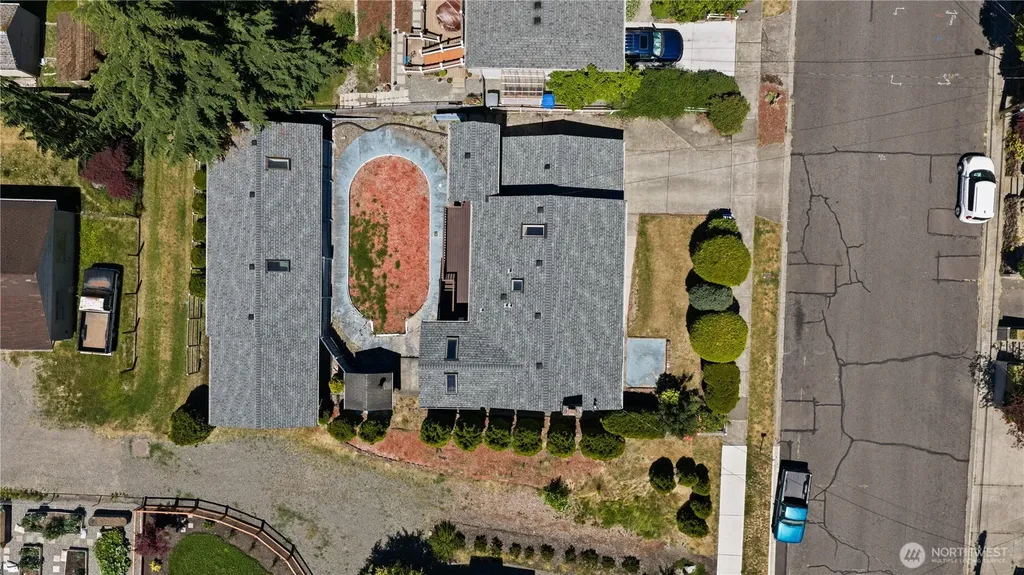 502 Kincaid Avenue Sumner WA 98390
