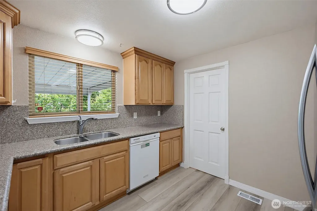 8414 56th Street W University Place WA 98467