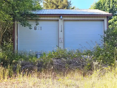 621 Ostman Road Raymond WA 98577