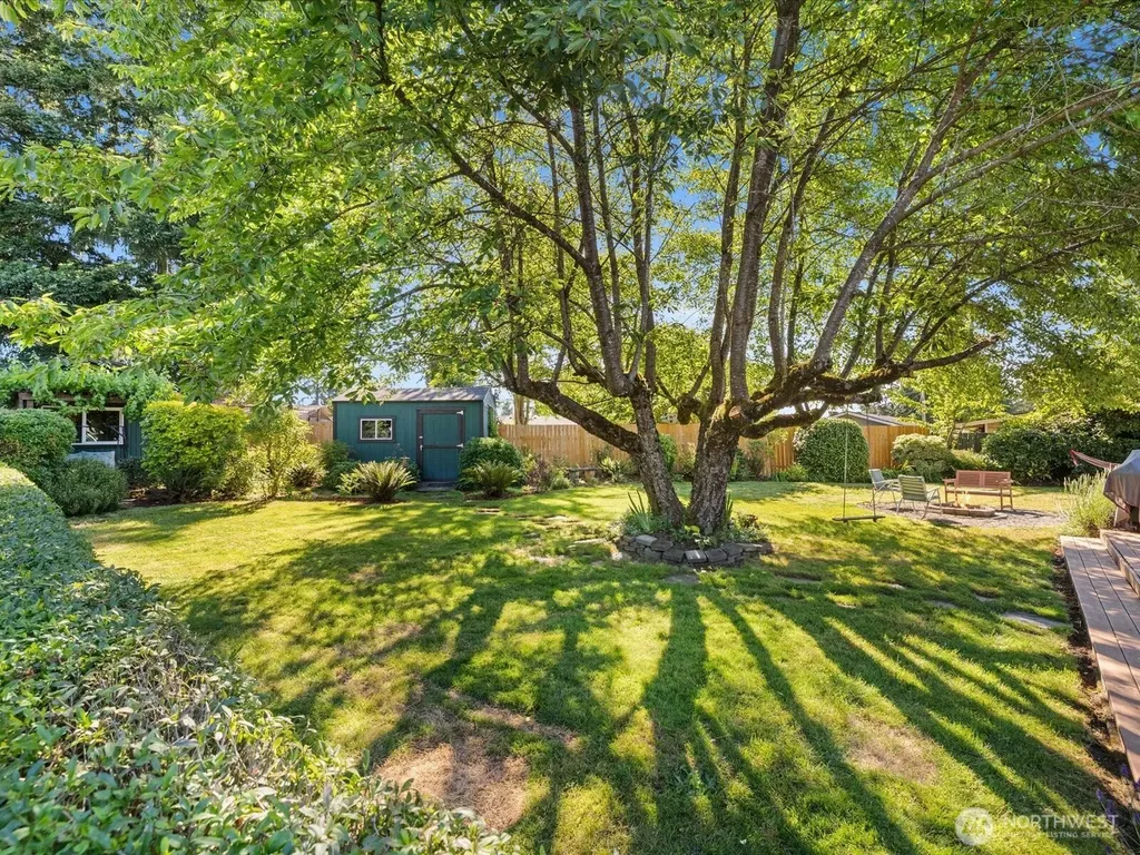 11924 SE 169th Place Renton WA 98058