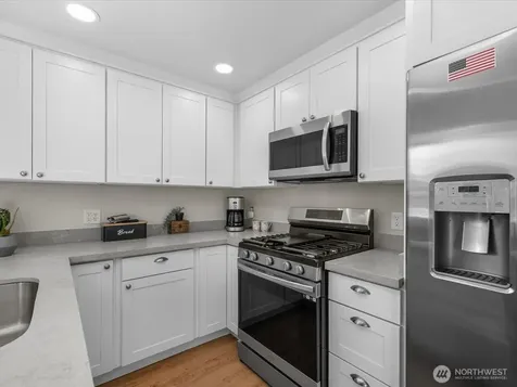 11924 SE 169th Place Renton WA 98058
