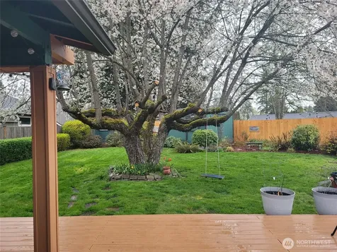 11924 SE 169th Place Renton WA 98058
