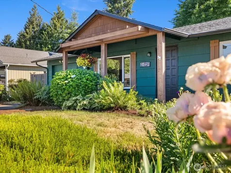 11924 SE 169th Place Renton WA 98058