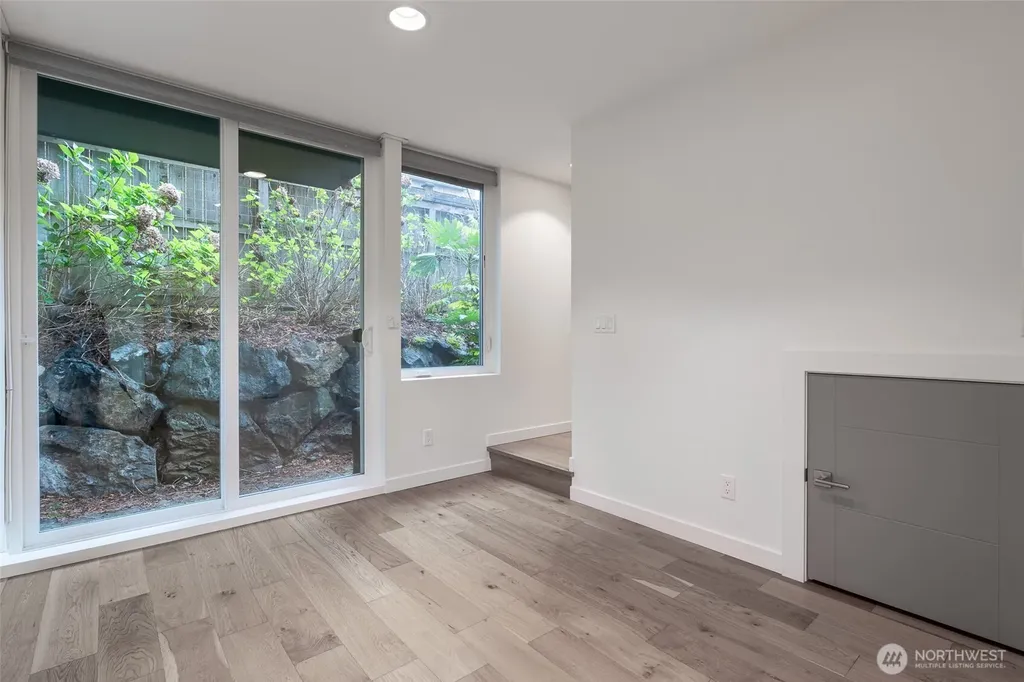 612 N 45th Street Seattle WA 98103
