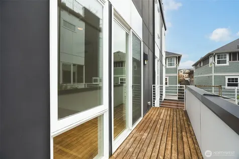 612 N 45th Street Seattle WA 98103