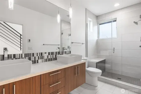 612 N 45th Street Seattle WA 98103