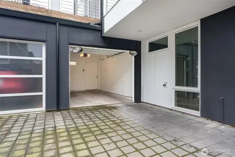 612 N 45th Street Seattle WA 98103