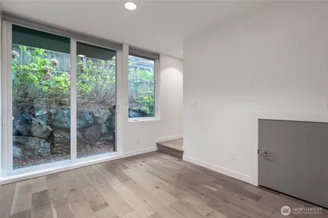 612 N 45th Street Seattle WA 98103