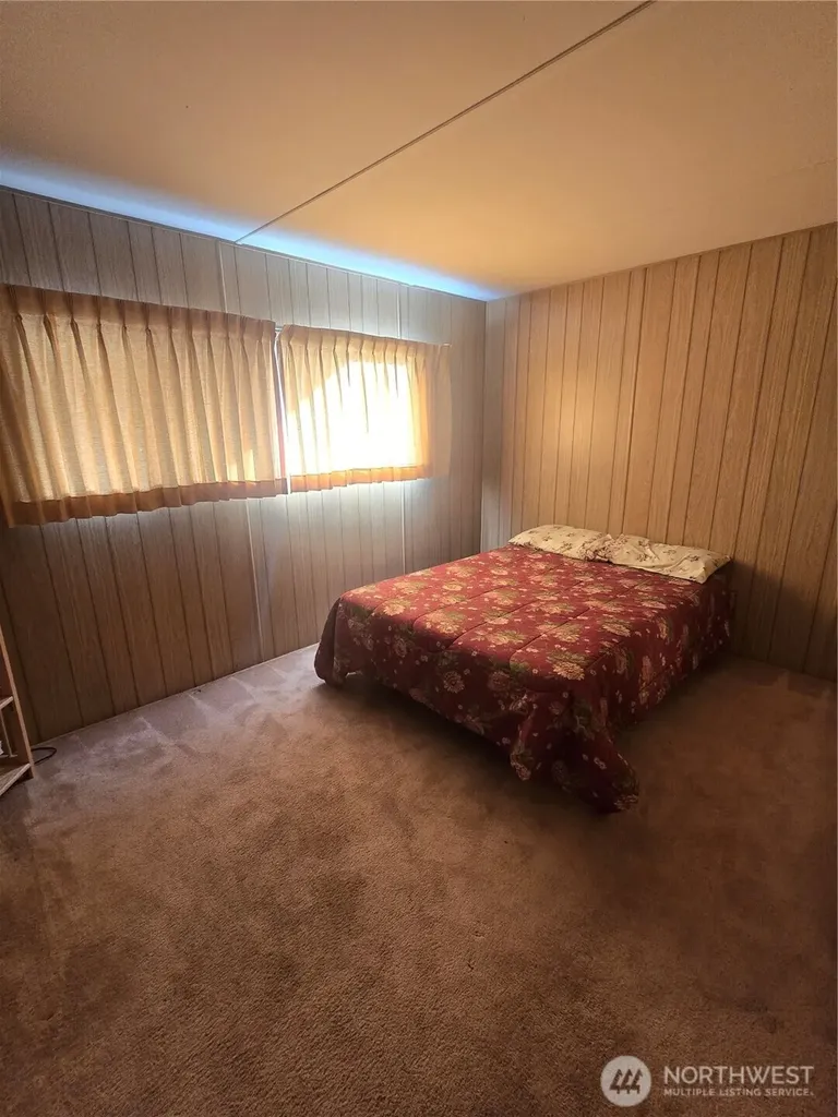 2302 R Street SE Auburn WA 98022