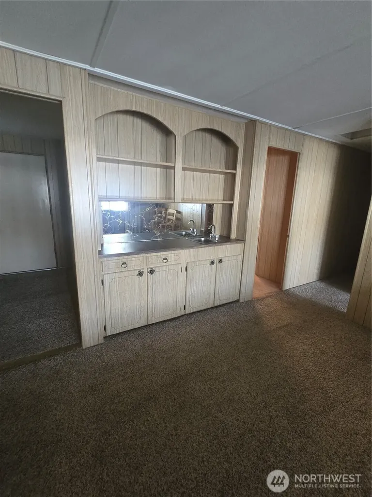 2302 R Street SE Auburn WA 98022
