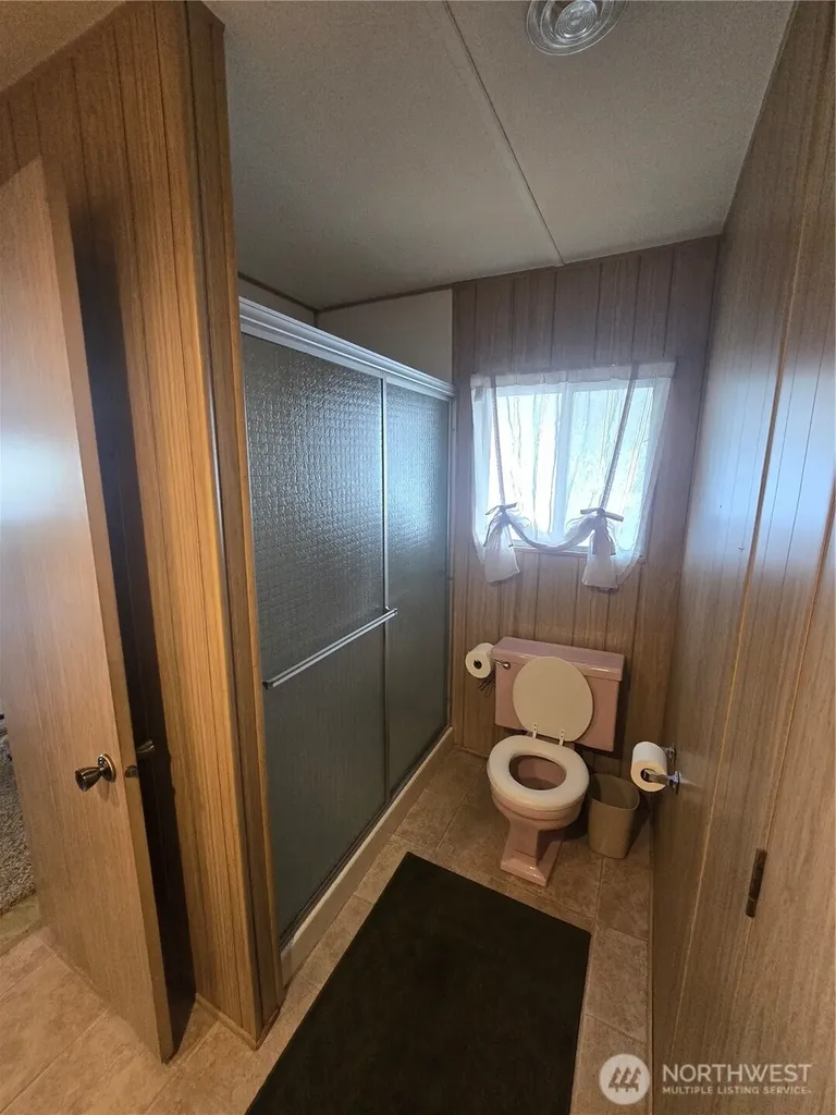 2302 R Street SE Auburn WA 98022
