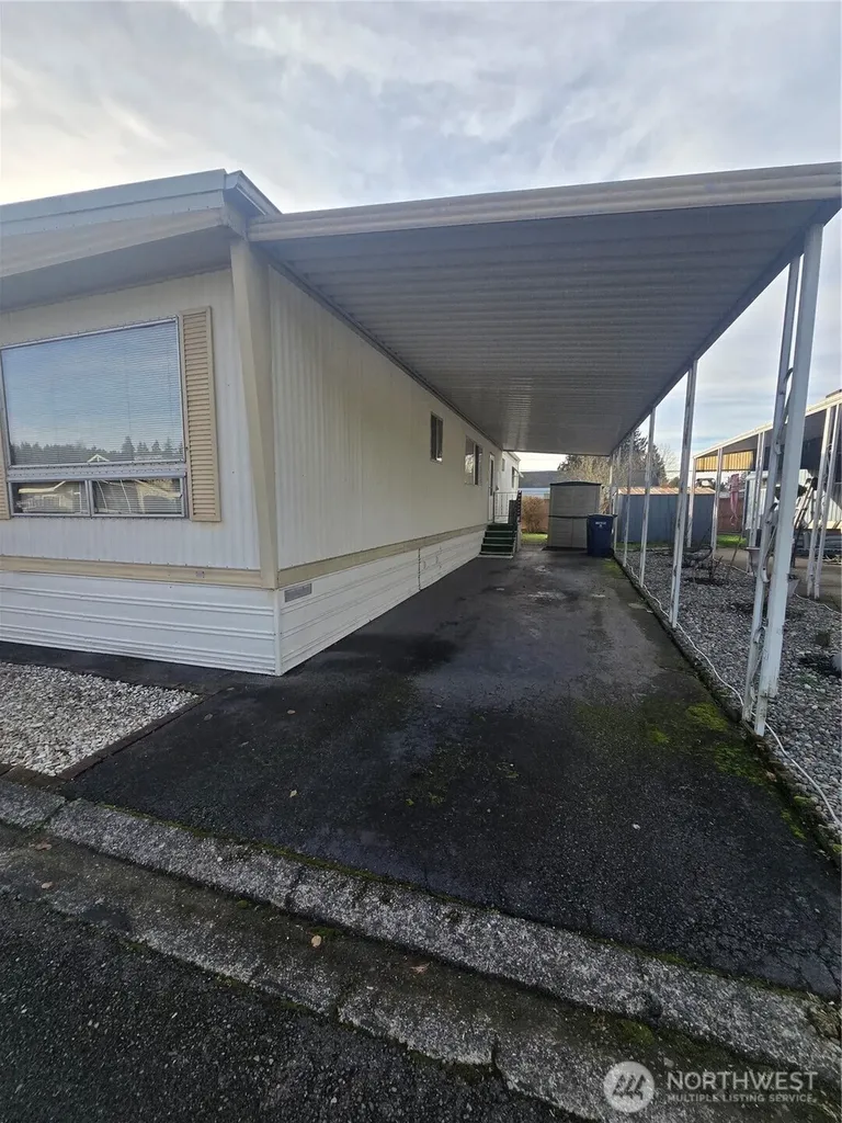 2302 R Street SE Auburn WA 98022
