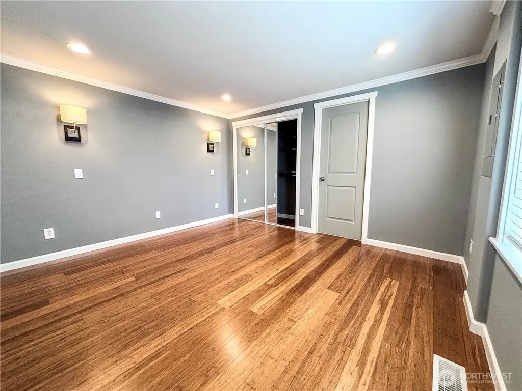 4248 SE A Street Auburn WA 98002