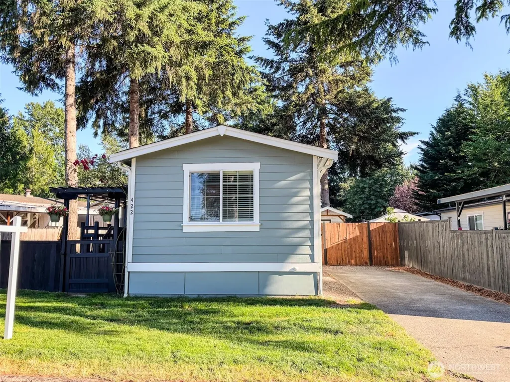 4248 SE A Street Auburn WA 98002