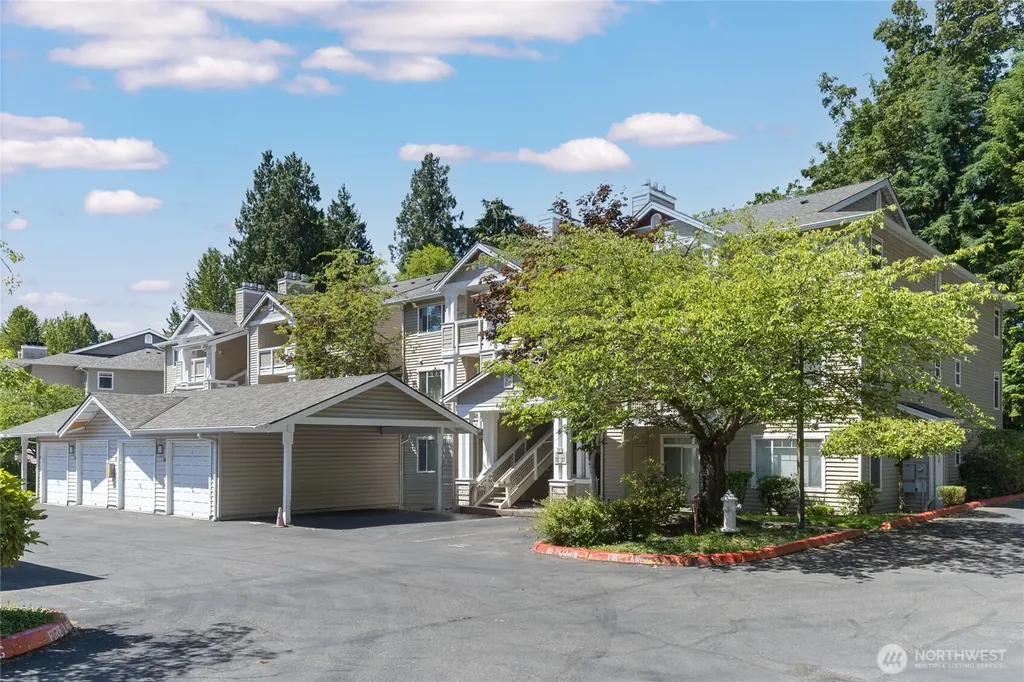 15300 112th Ave NE Bothell WA 98011