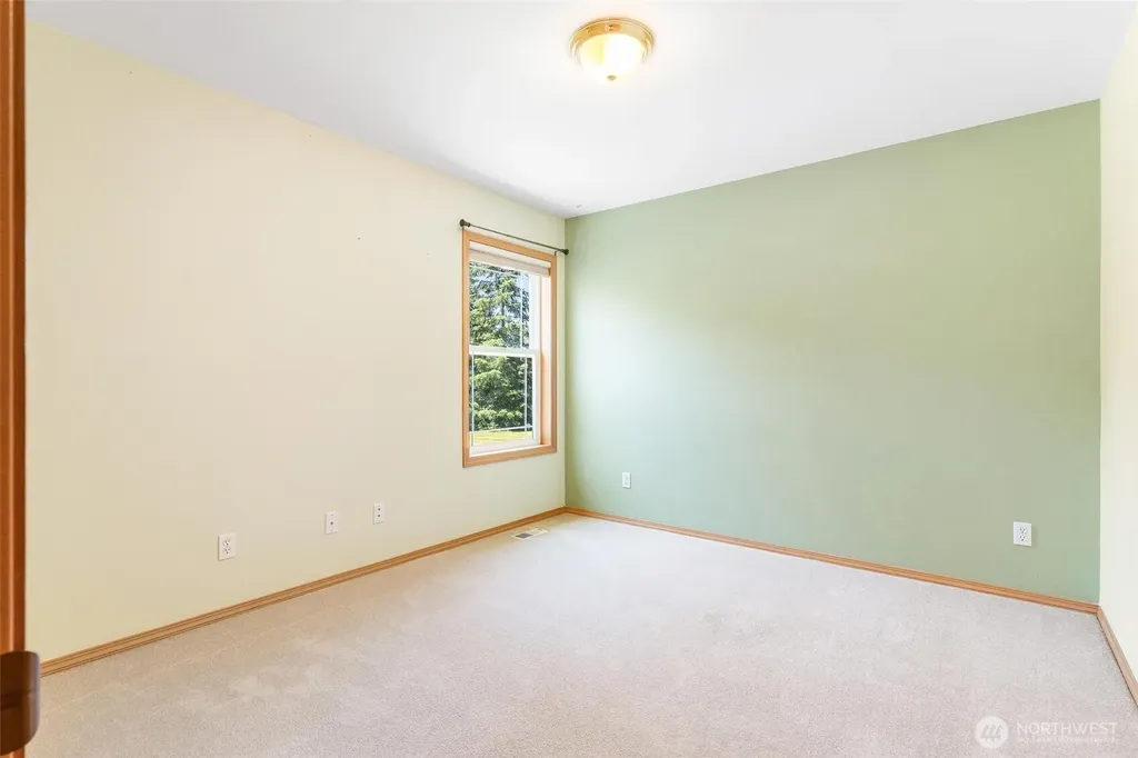 23215 37th Avenue NE Arlington WA 98223