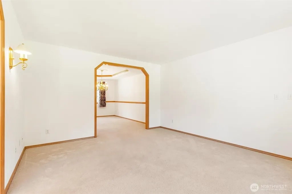 23215 37th Avenue NE Arlington WA 98223