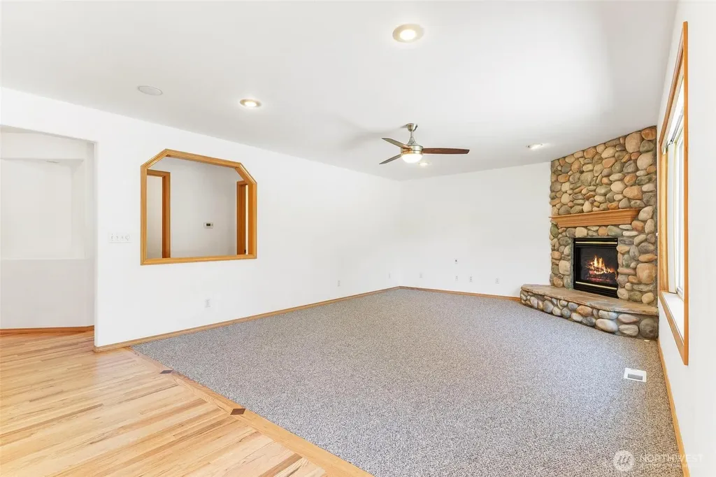 23215 37th Avenue NE Arlington WA 98223