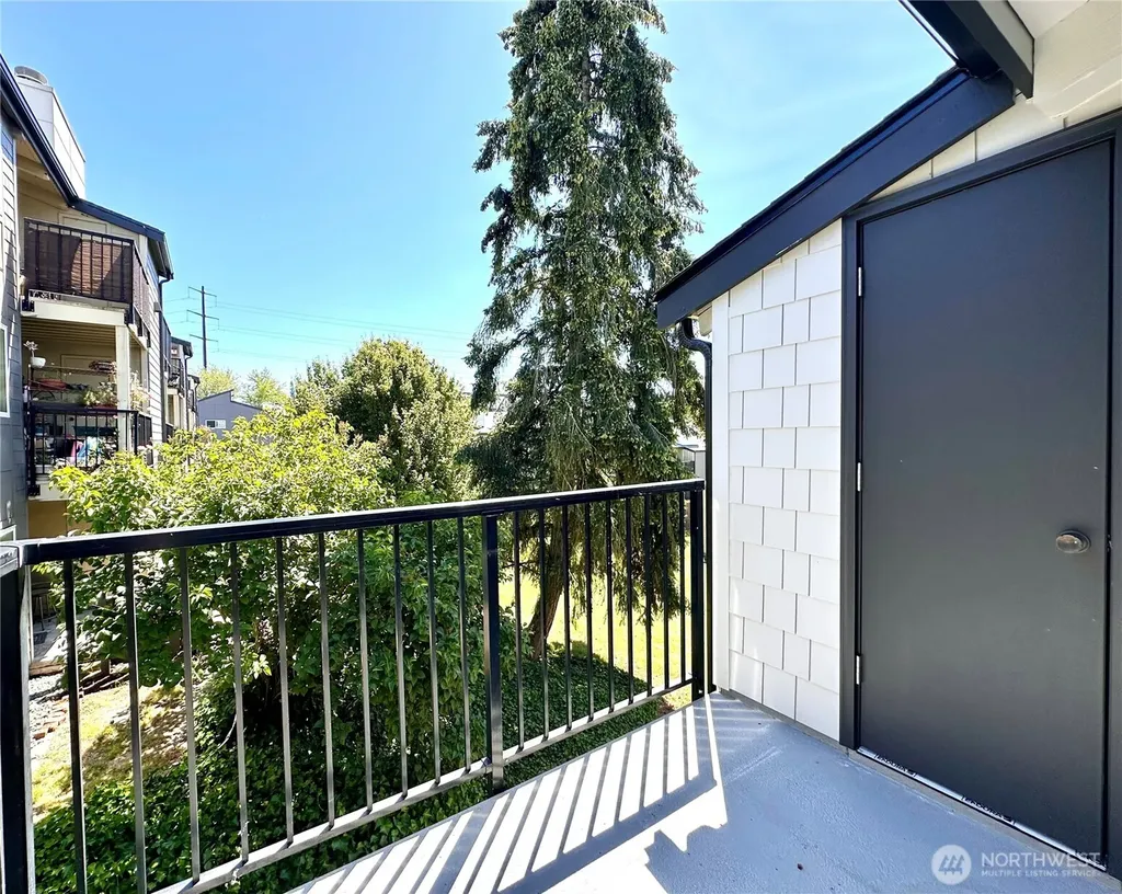 2020 Grant Avenue S Renton WA 98055