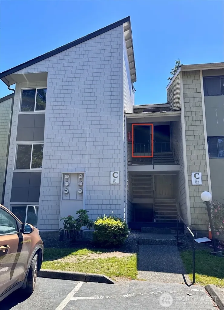 2020 Grant Avenue S Renton WA 98055