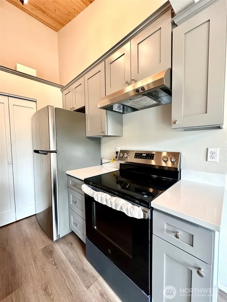 2020 Grant Avenue S Renton WA 98055