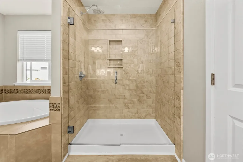 18428 Village Parkway E Bonney Lake WA 98391