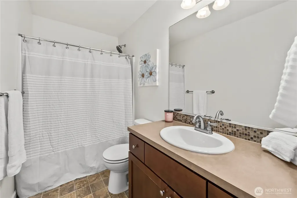 18428 Village Parkway E Bonney Lake WA 98391
