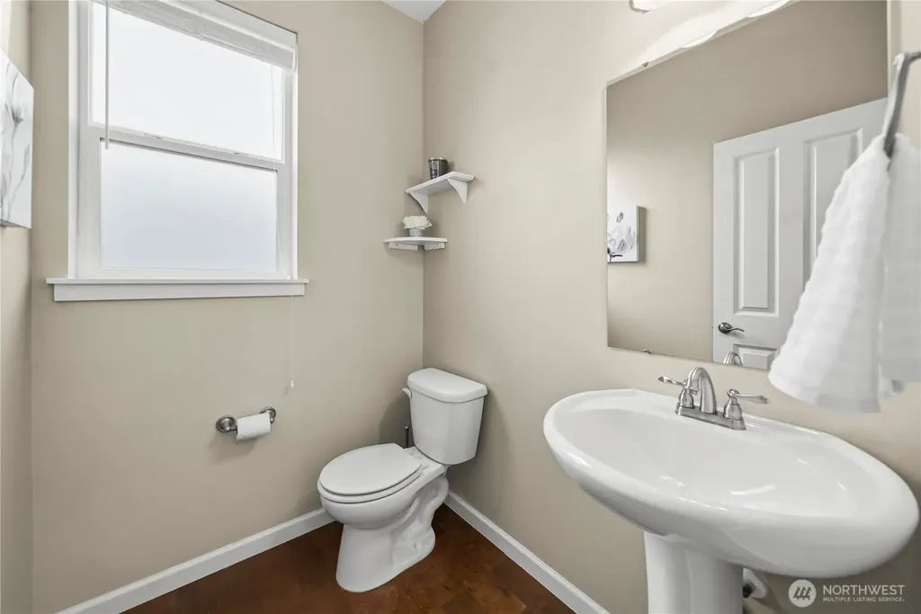 18428 Village Parkway E Bonney Lake WA 98391