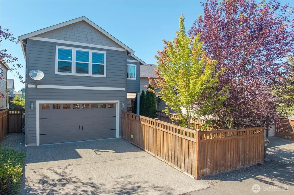 18428 Village Parkway E Bonney Lake WA 98391