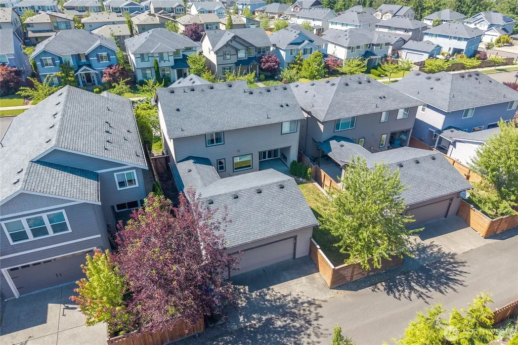 18428 Village Parkway E Bonney Lake WA 98391