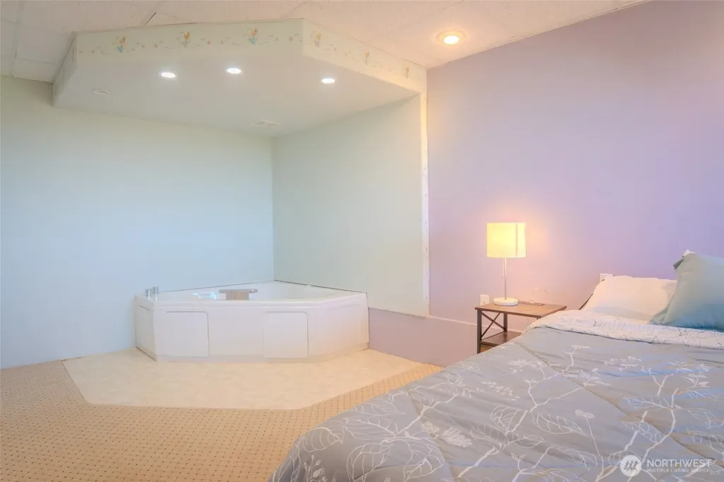 1004 267th Lane Ocean Park WA 98640