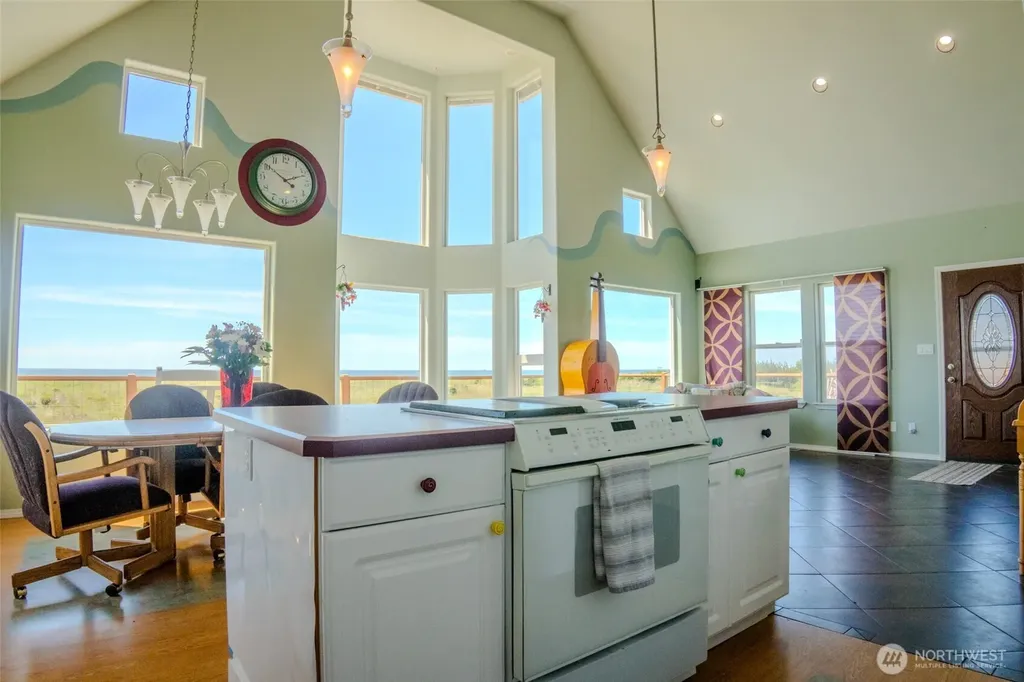 1004 267th Lane Ocean Park WA 98640