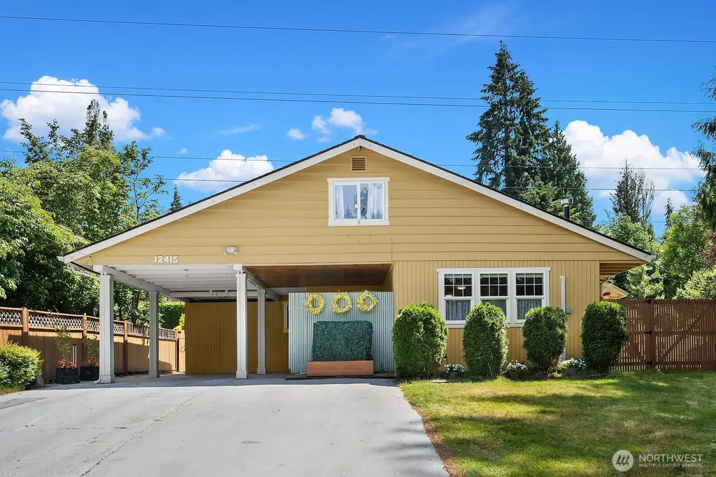 12415 NE 112th Street Kirkland WA 98033