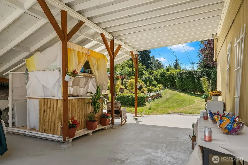 12415 NE 112th Street Kirkland WA 98033