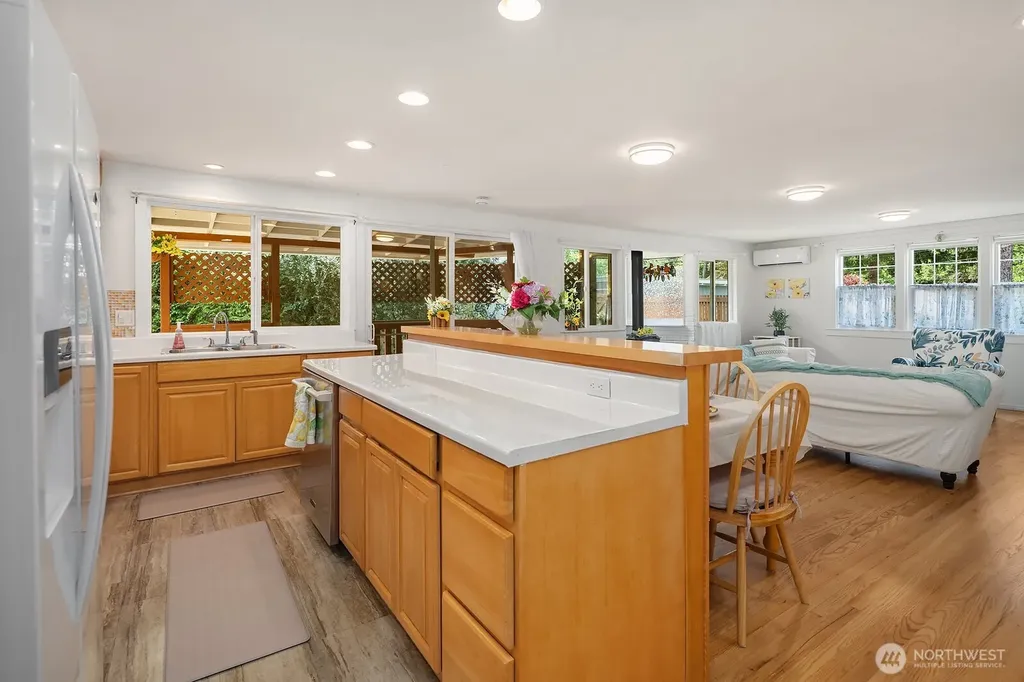 12415 NE 112th Street Kirkland WA 98033