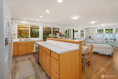 12415 NE 112th Street Kirkland WA 98033