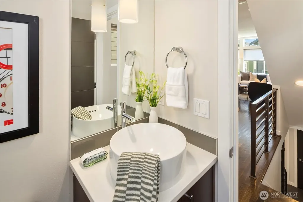 1741 NW 60th Street Seattle WA 98107
