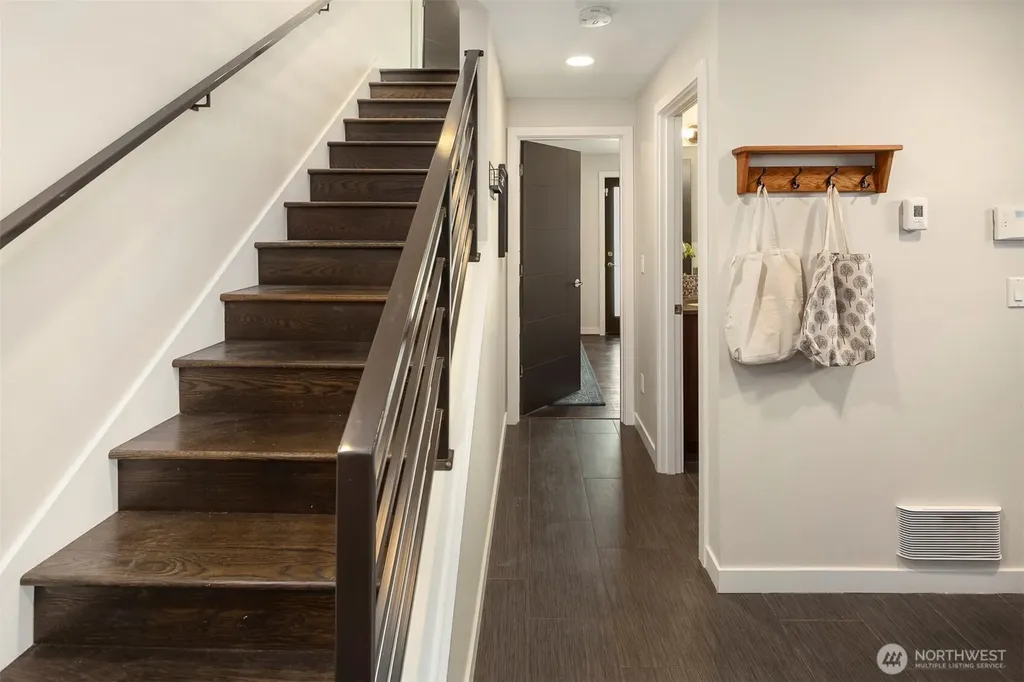 1741 NW 60th Street Seattle WA 98107