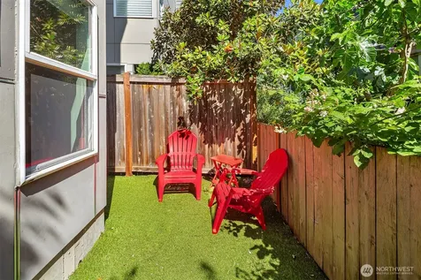 1741 NW 60th Street Seattle WA 98107