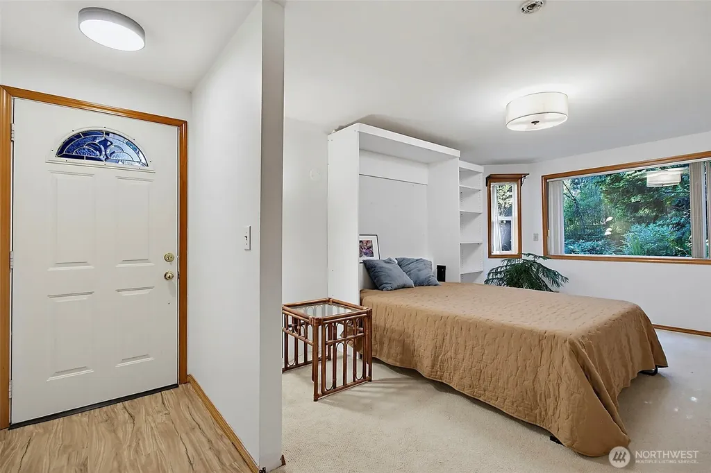 27117 41st Place S Kent WA 98032