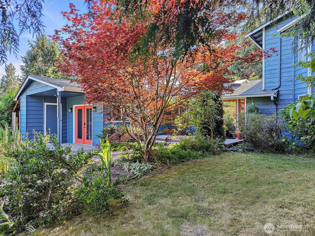 27117 41st Place S Kent WA 98032