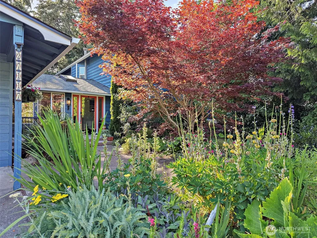 27117 41st Place S Kent WA 98032