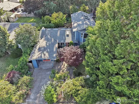 27117 41st Place S Kent WA 98032