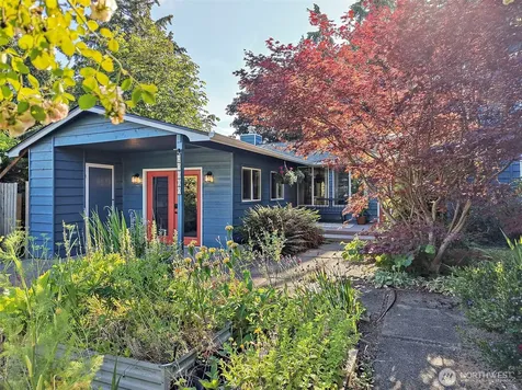 27117 41st Place S Kent WA 98032