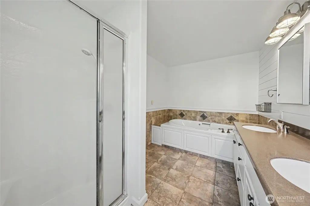 2328 Rd 10.2 NE Moses Lake WA 98837