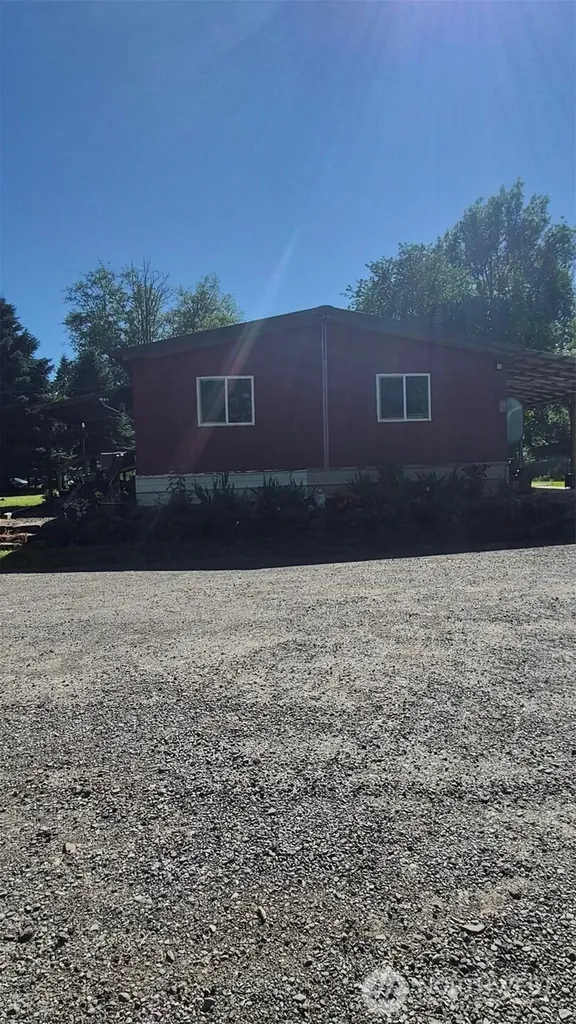 135 Frost Creek Road Glenoma WA 98336