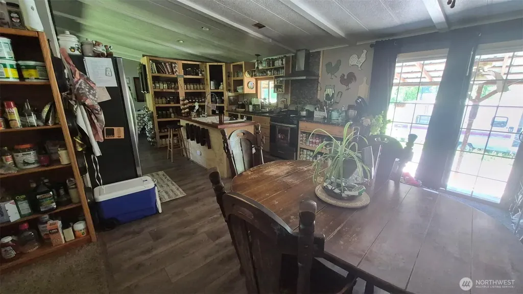 135 Frost Creek Road Glenoma WA 98336
