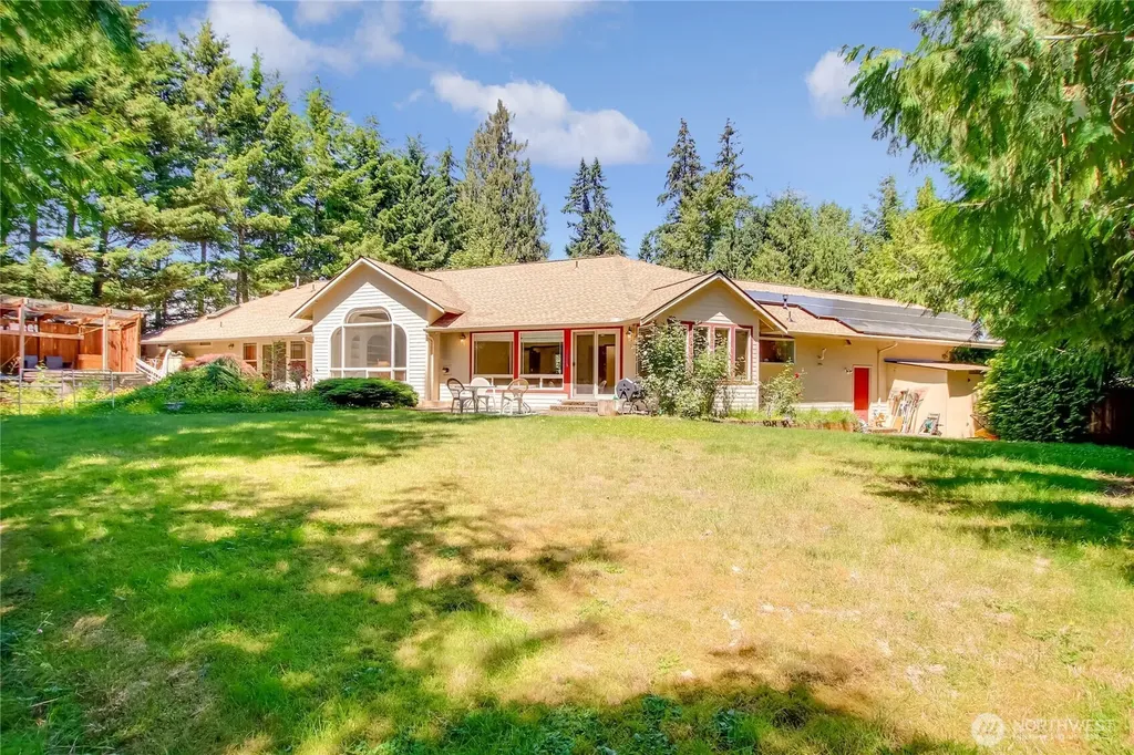 116 143rd Street SW Lynnwood WA 98087