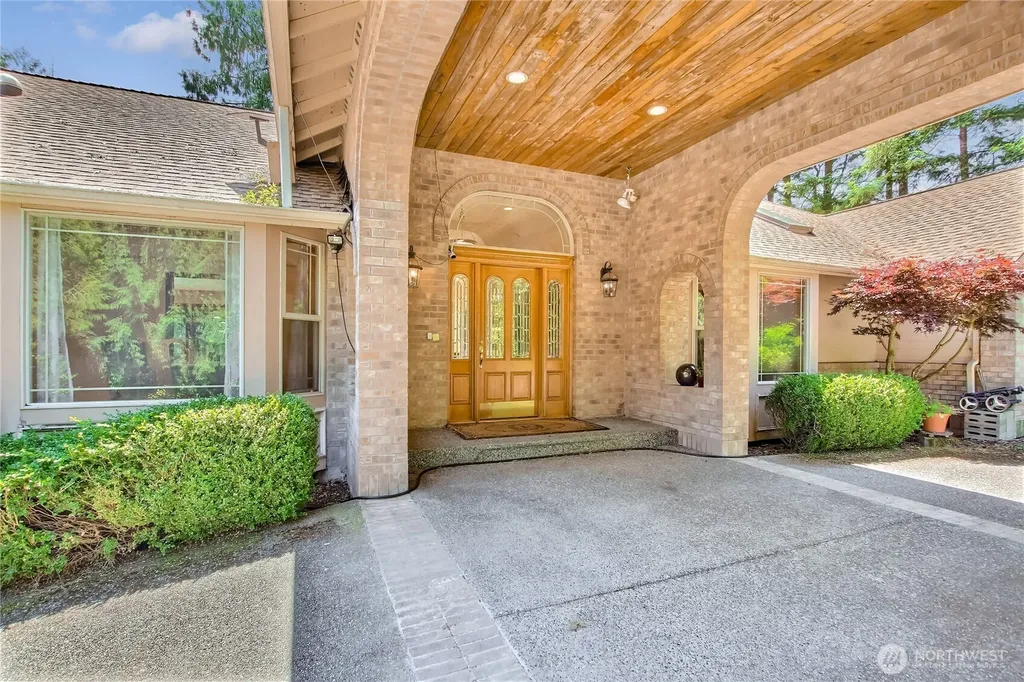 116 143rd Street SW Lynnwood WA 98087