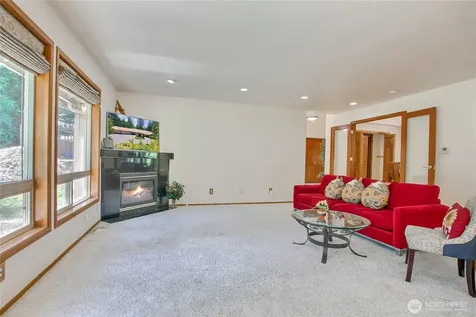 116 143rd Street SW Lynnwood WA 98087